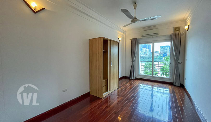 Villa with swimming pool and lake view in Tay Ho for rent