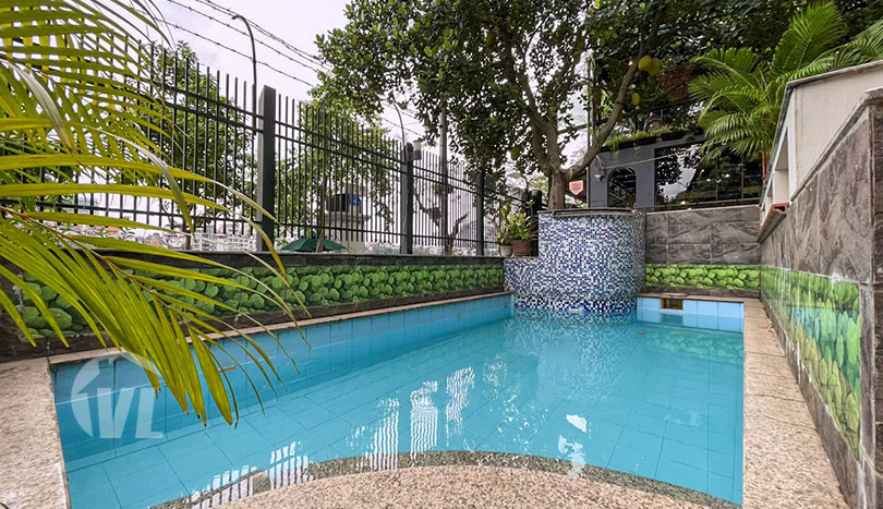 Villa with swimming pool and lake view in Tay Ho for rent