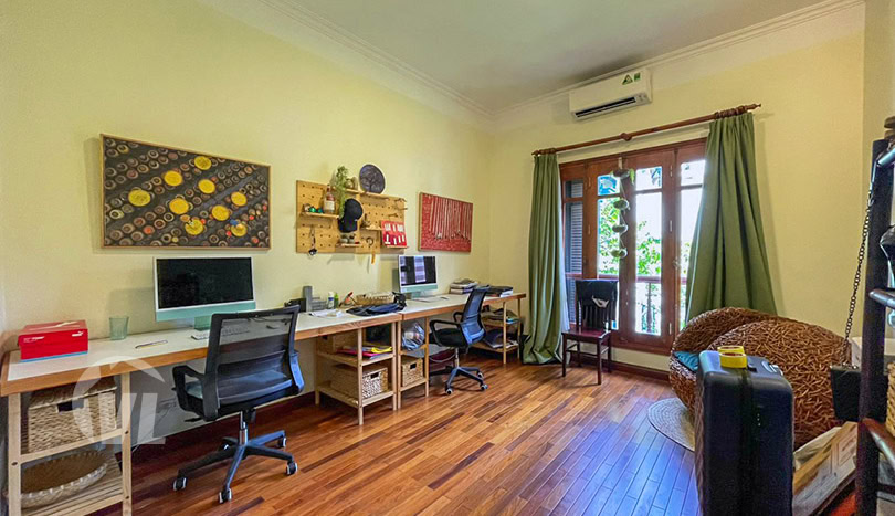 Bright 5 bed partly furnished house to rent in Tay Ho