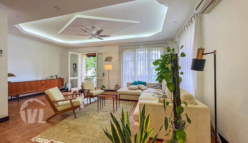 Furnished house to rent on To Ngoc Van 5 beds 3 baths