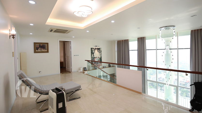 Large 4 bedroom penthouse to rent in Ciputra compound Hanoi