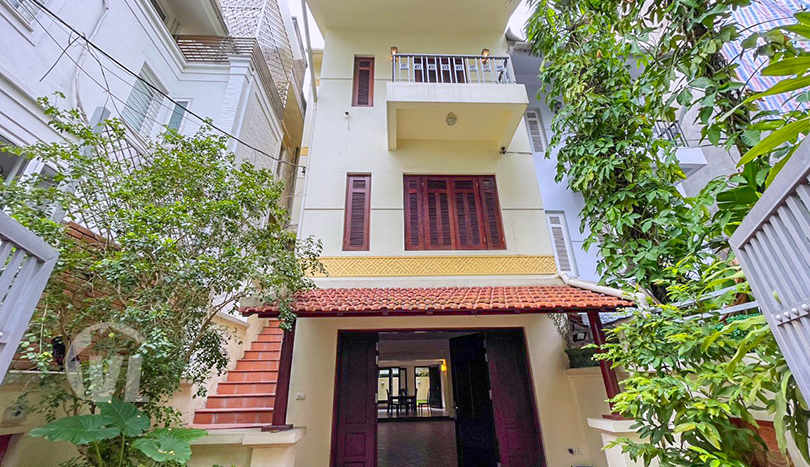 Renovated house to rent in Tay Ho district 3 beds 3 baths