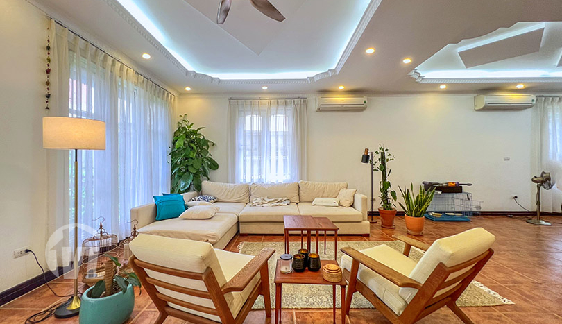 Furnished house to rent on To Ngoc Van 5 beds 3 baths