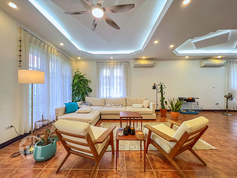 333 Furnished house to rent on To Ngoc Van 5 beds 3 baths