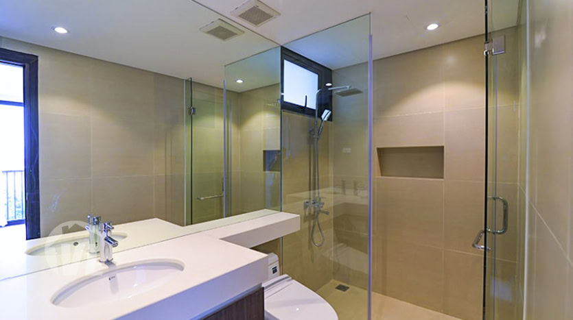 3 bedrooms duplex apartment with lake view in Tay Ho area
