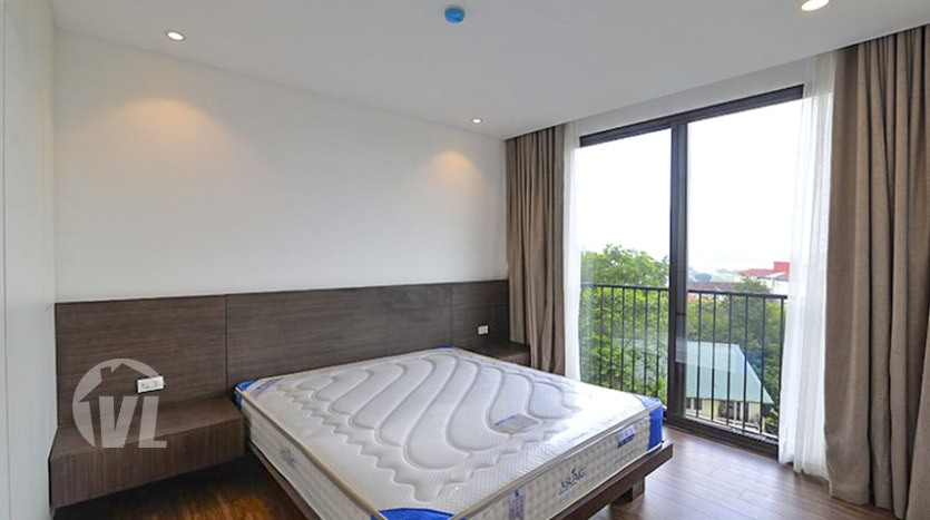 3 bedrooms duplex apartment with lake view in Tay Ho area