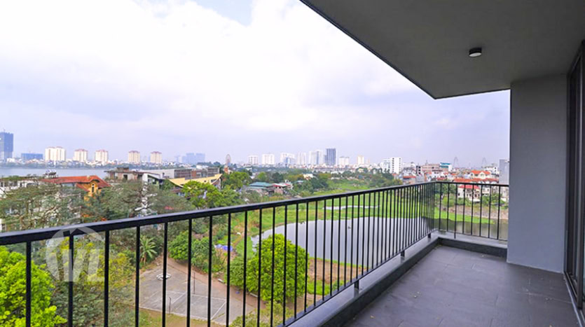 3 bedrooms duplex apartment with lake view in Tay Ho area