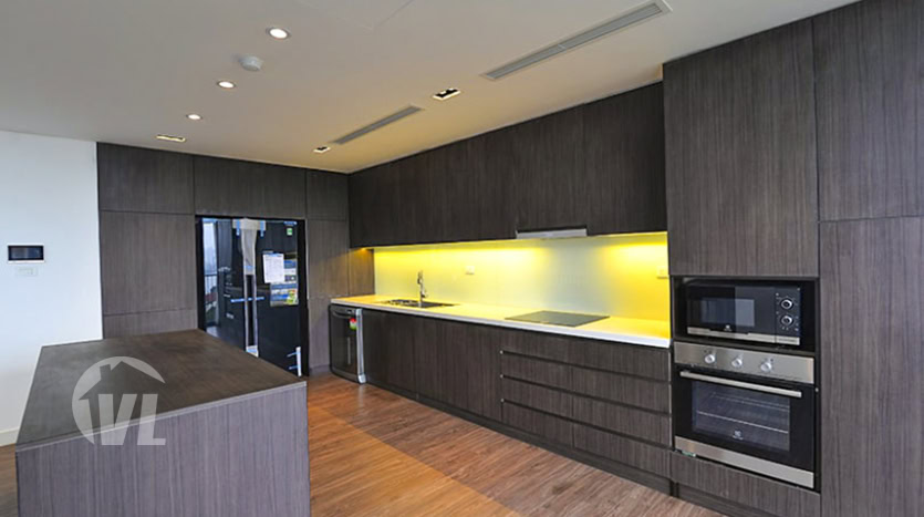 3 bedrooms duplex apartment with lake view in Tay Ho area