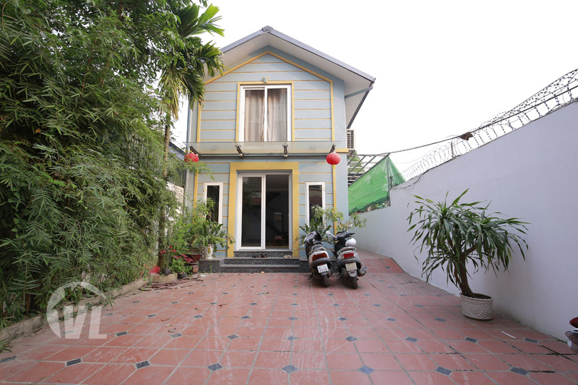 222 3 bedrooms house with garden to rent in Tay Ho Dang Thai Mai