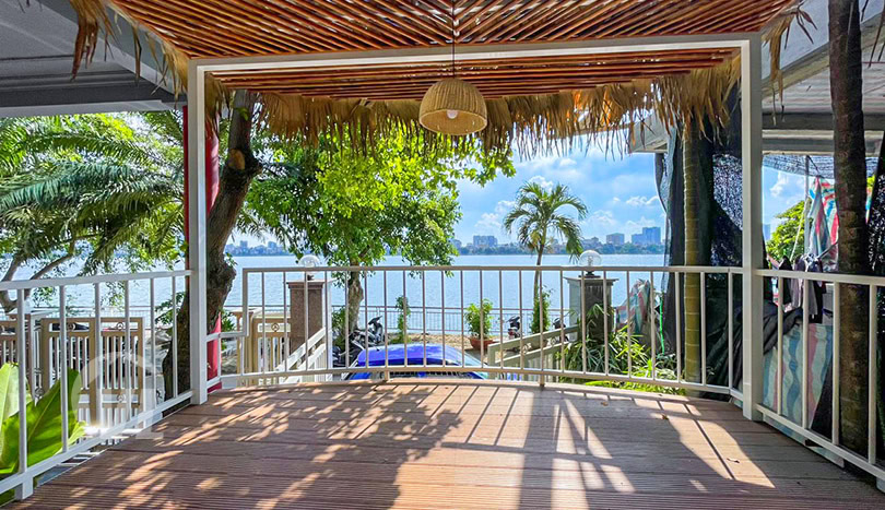 Brand-new house on the West lake for rent in Tay Ho