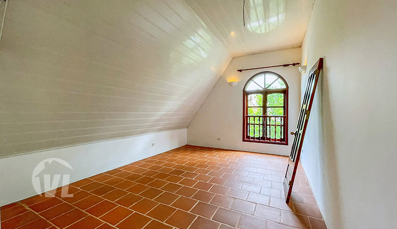 Large villa 6 beds with car access in Tay Ho district
