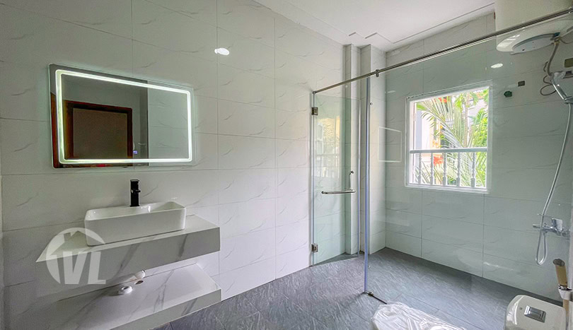 Large villa 6 beds with car access in Tay Ho district