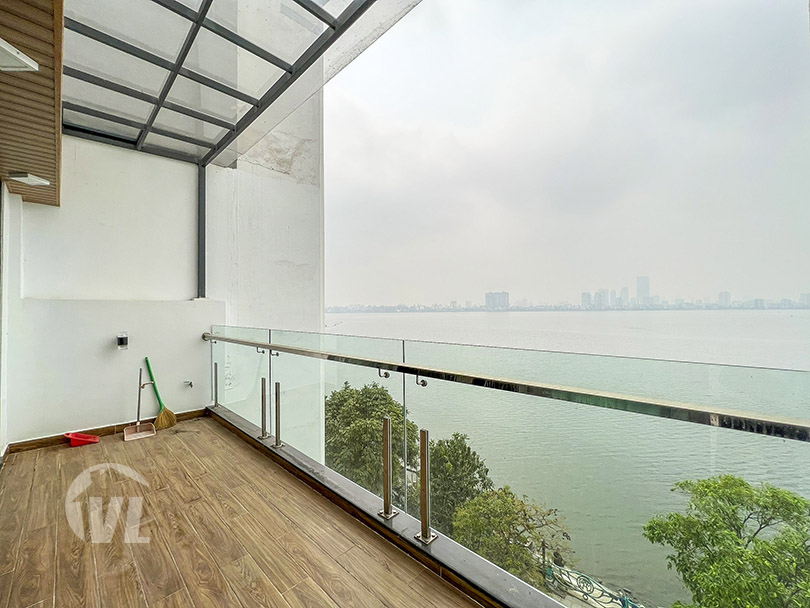 222 Partly furnished house with lake view in Tay Ho