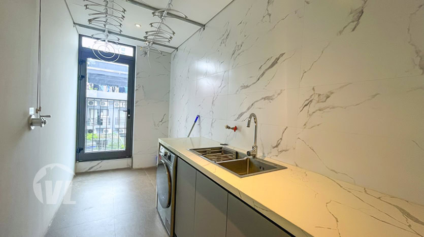 3 bed apartment with terrace for rent facing the West Lake