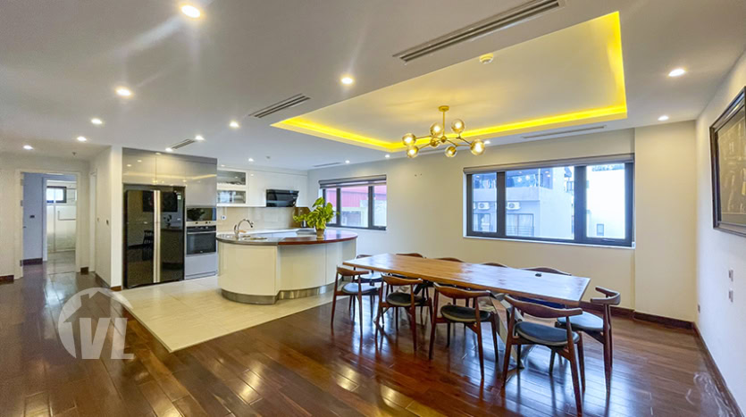 3 bed apartment with terrace for rent facing the West Lake