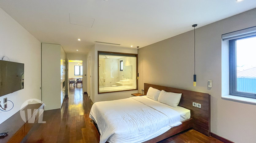 3 bed apartment with terrace for rent facing the West Lake