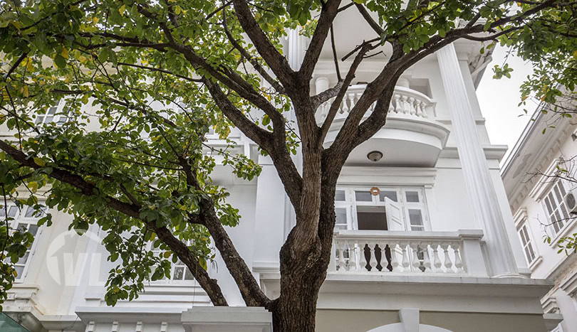 Furnished 5 bed villa to lease in Ciputra close to SIS