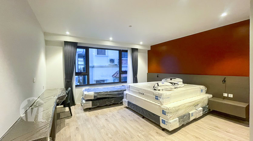260 sq m first class 3 bedrooms apartment to lease in Tay Ho