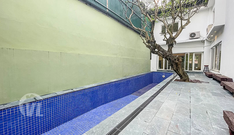 House with swimming pool in Long Bien close to the LFAY