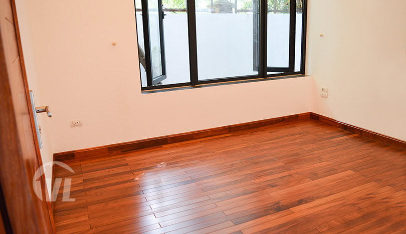 Large garden and modern house to rent in Tay Ho district