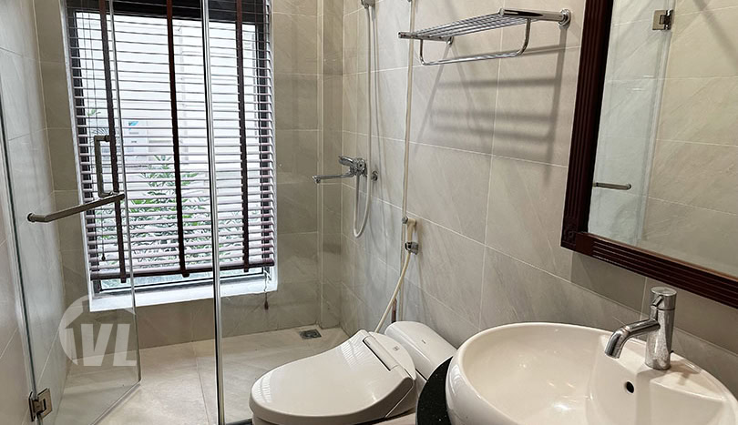 Large furnished 5 bed villa to rent in Ciputra next to UNIS