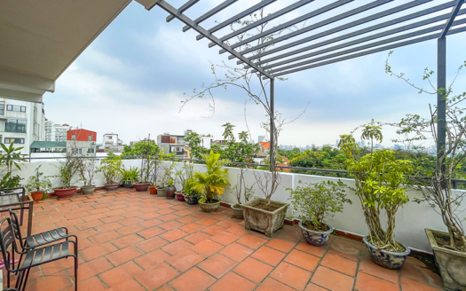 2 beds apartment with large terrace to rent in Tay Ho