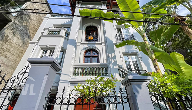 4 bed furnished house close to the French School in Hanoi