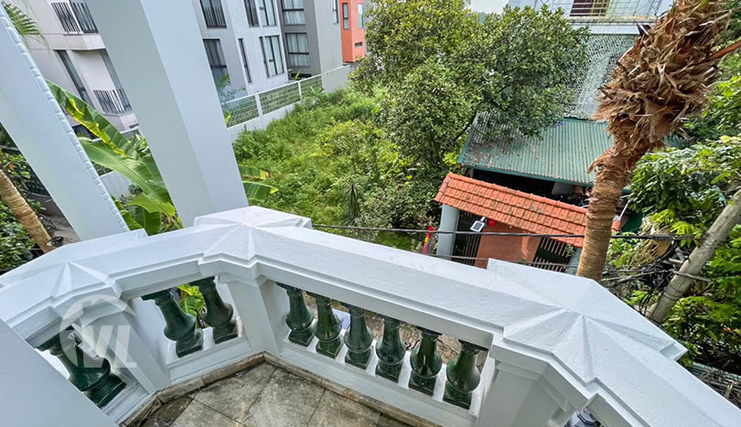 4 bed furnished house close to the French School in Hanoi
