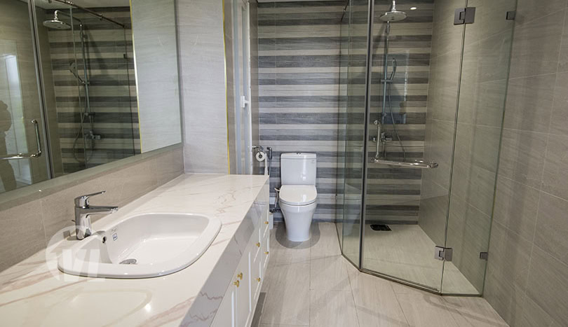 Partly furnished modern house to rent in Ciputra 5 beds 4 baths