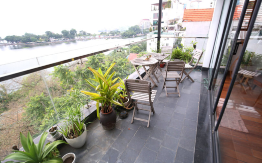 Lake view 3 bedrooms penthouse for rent Truc Bach