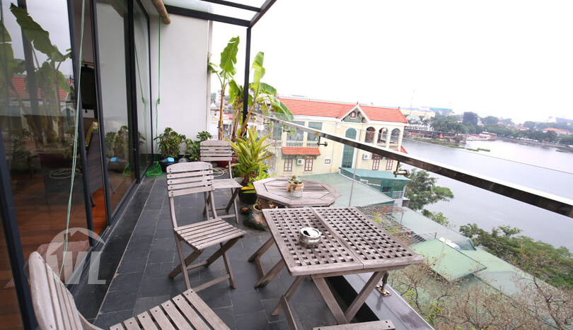 Lake view 3 bedrooms penthouse for rent Truc Bach