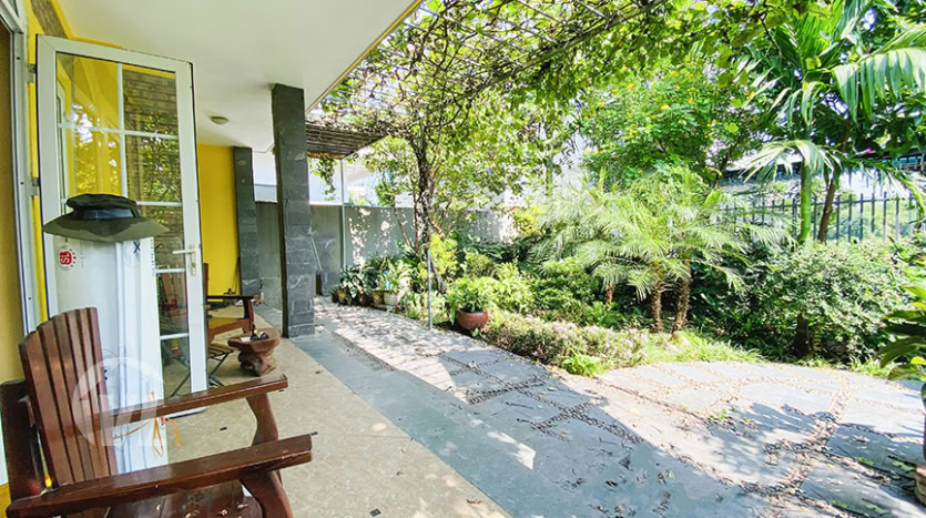 Affordable 3 bed house on river banks in Long Bien