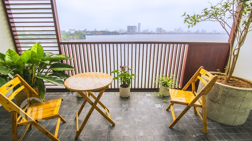 Amazing lake view 2 bedroom apartment in Tay Ho