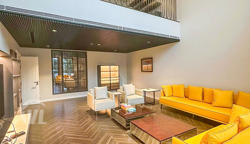 Brand new luxurious pool villa to rent in Tay Ho