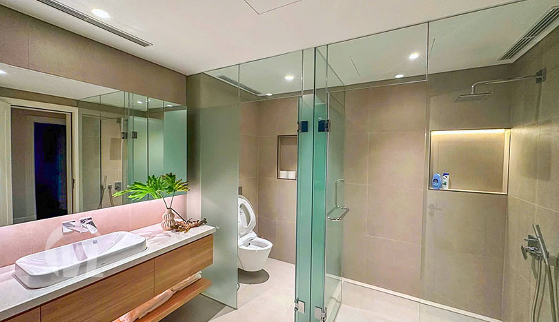 Brand new luxurious pool villa to rent in Tay Ho