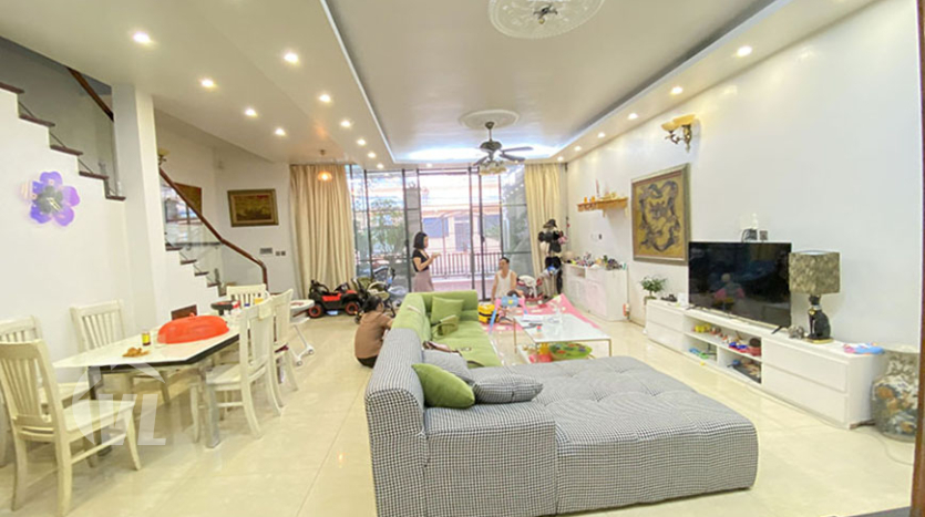 Modern 4 bedroom house for rent in Tay Ho