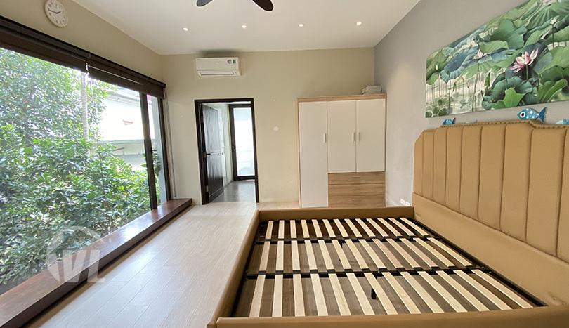 Modern 3 bed house with garden in Tay Ho district