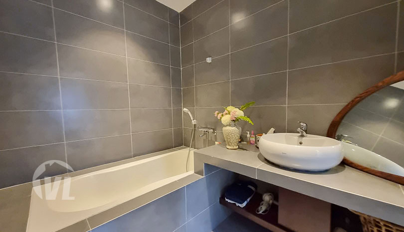 New house with garden to rent close to LFAY in Long Bien