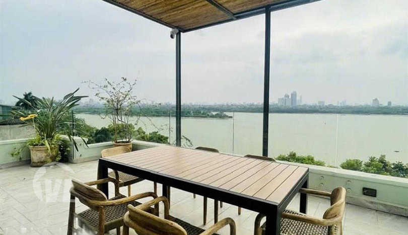 Brand new house to rent facing the Red River in Long Bien