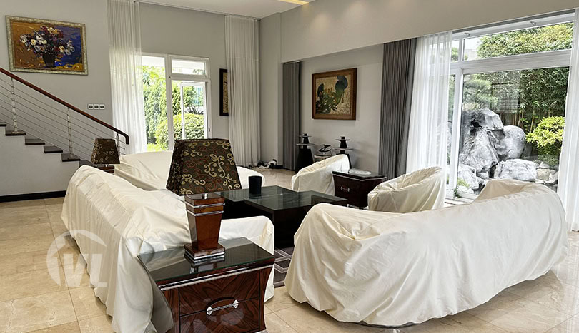 High standard villa to rent in Q Block Ciputra 5 beds 5 baths