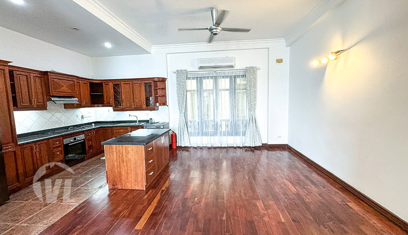 House in Tay Ho with West Lake view and car access
