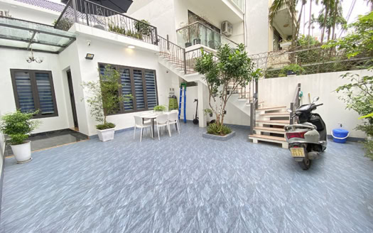 New house with garden to rent in Tay Ho District Hanoi