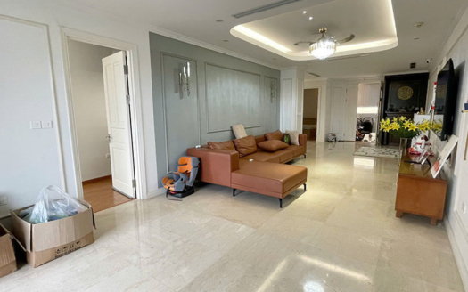 Renovated 3 bedroom apartment in P tower Ciputra