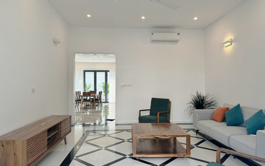 villa for rent in ciputra