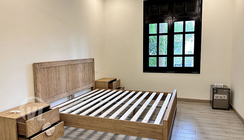 Corner villa with swimming pool to rent in Ciputra 4 beds 4 baths