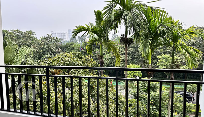 Corner villa with swimming pool to rent in Ciputra 4 beds 4 baths