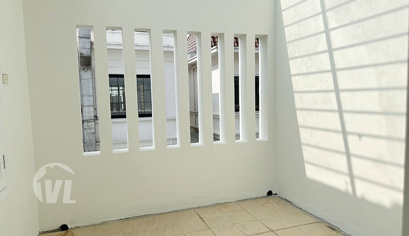 New 5 bed villa to rent in T Block in Ciputra
