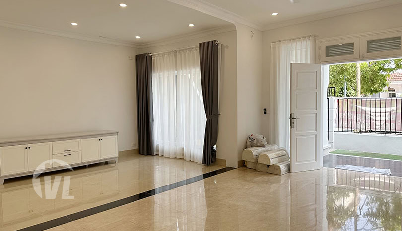 New 5 bed villa to rent in T Block in Ciputra
