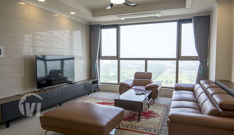 Spacious 3 bedroom apartment with open view in Starlake