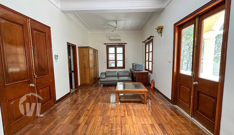 Upgraded house with large garden to rent on To Ngoc Van